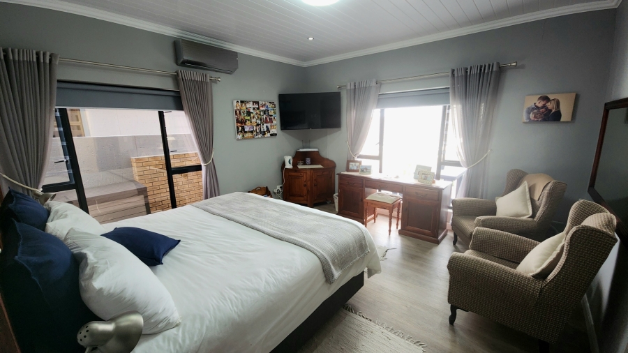 3 Bedroom Property for Sale in Monte Christo Western Cape